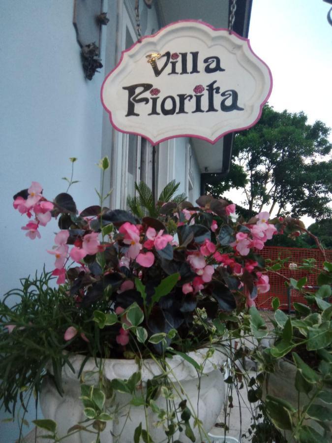 Villa Fiorita Monfalcone Bagian luar foto