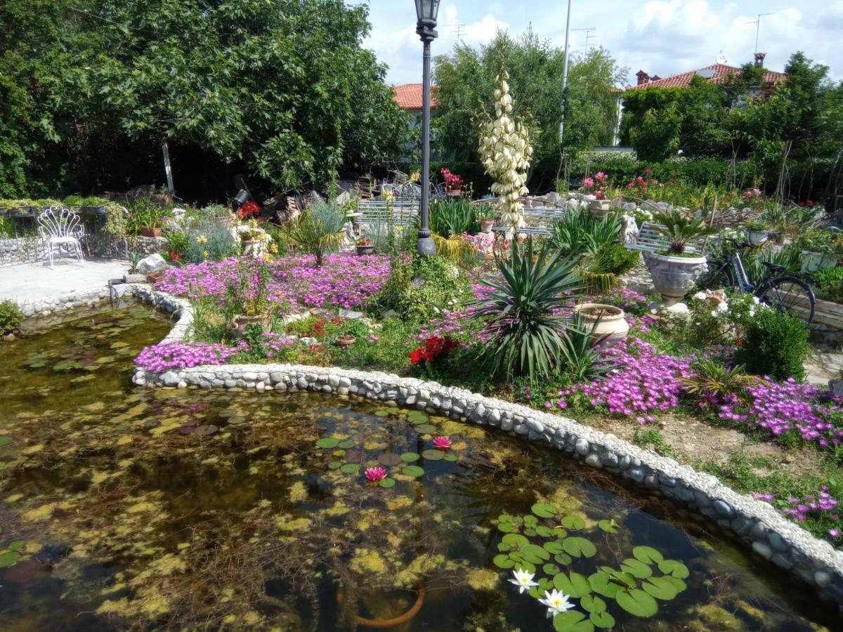 Villa Fiorita Monfalcone Bagian luar foto