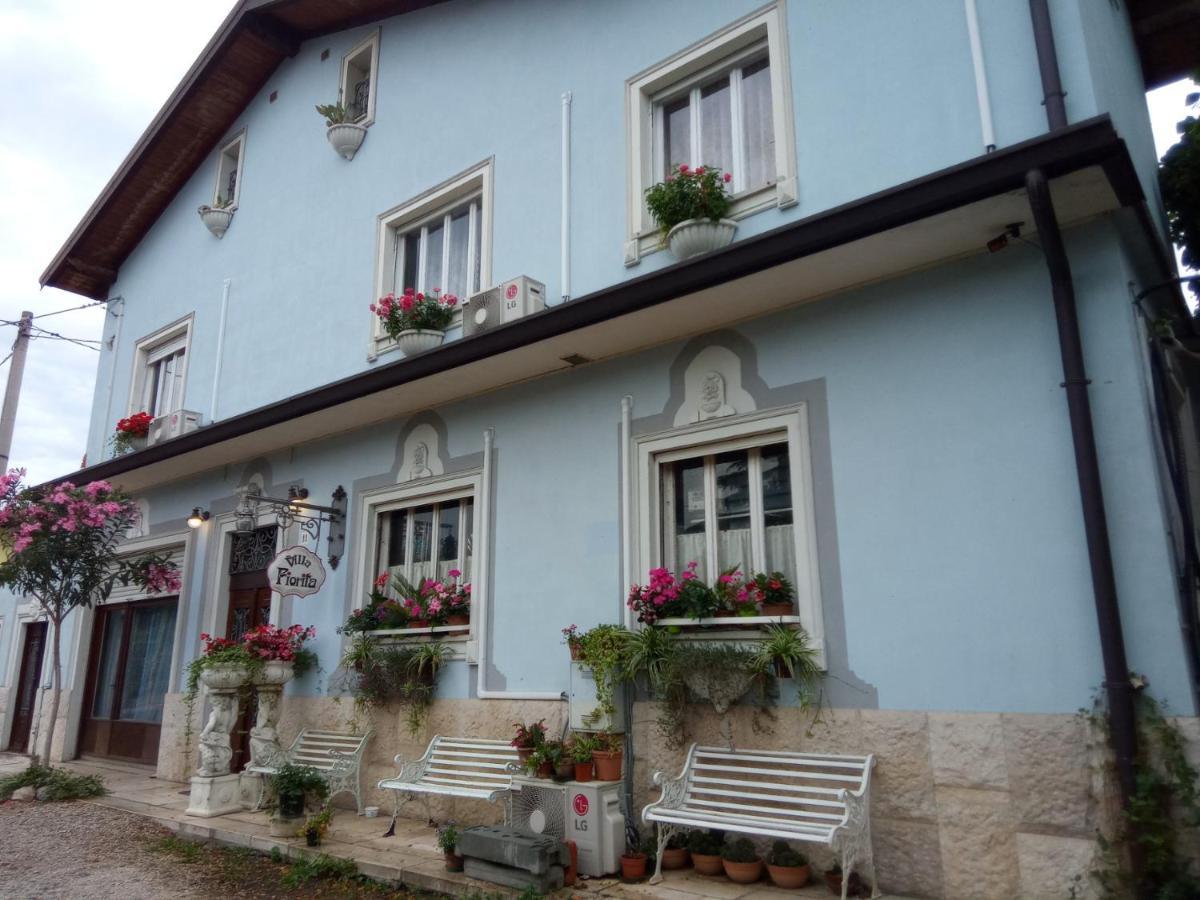Villa Fiorita Monfalcone Bagian luar foto